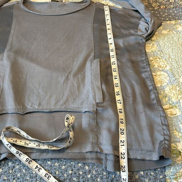 Go Silk Gray Boxy Oversized Long Sleeve Woven Silk and Knit Gray Top, Size XS - Picture 8 of 8